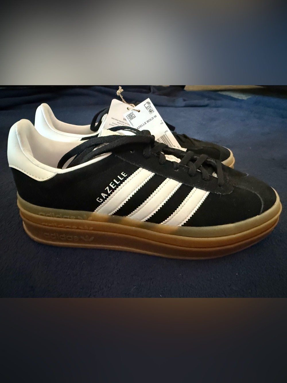 adidas Gazelle Black/White Triple Stack Gum Sole Women’s 8.5 Men’s 9.5